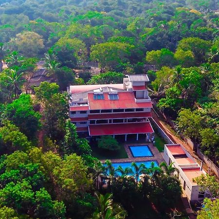 Lavendish Okrin Hotel Kataragama Esterno foto