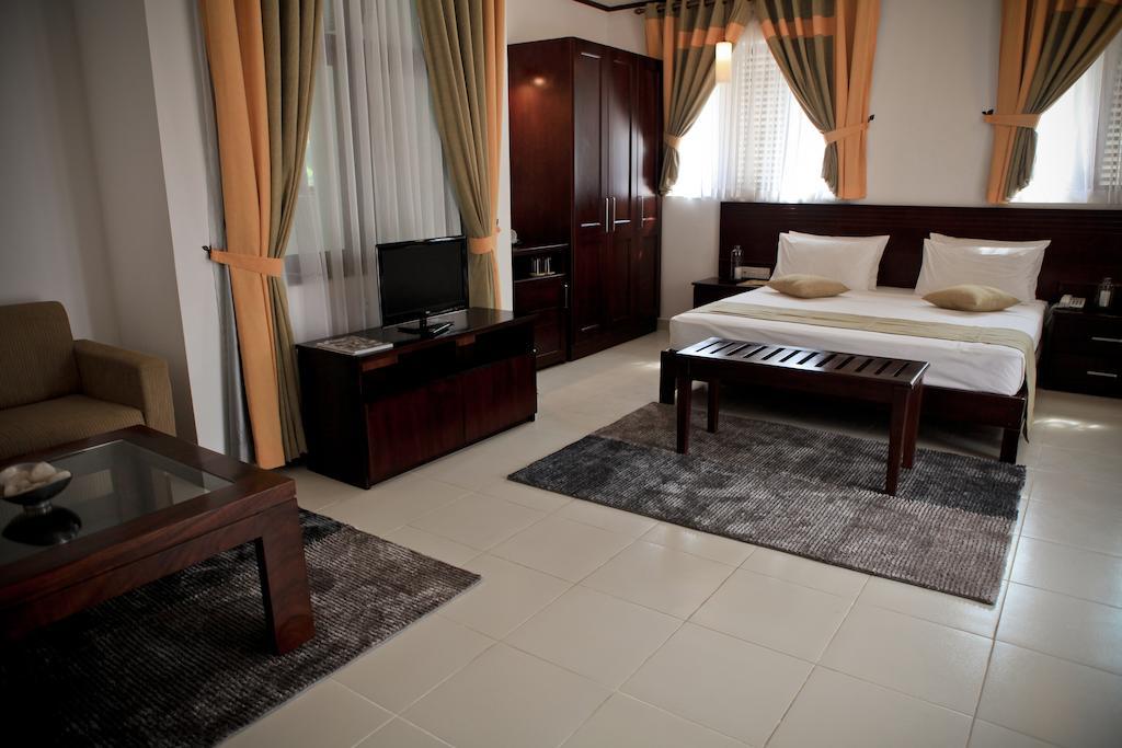 Lavendish Okrin Hotel Kataragama Esterno foto