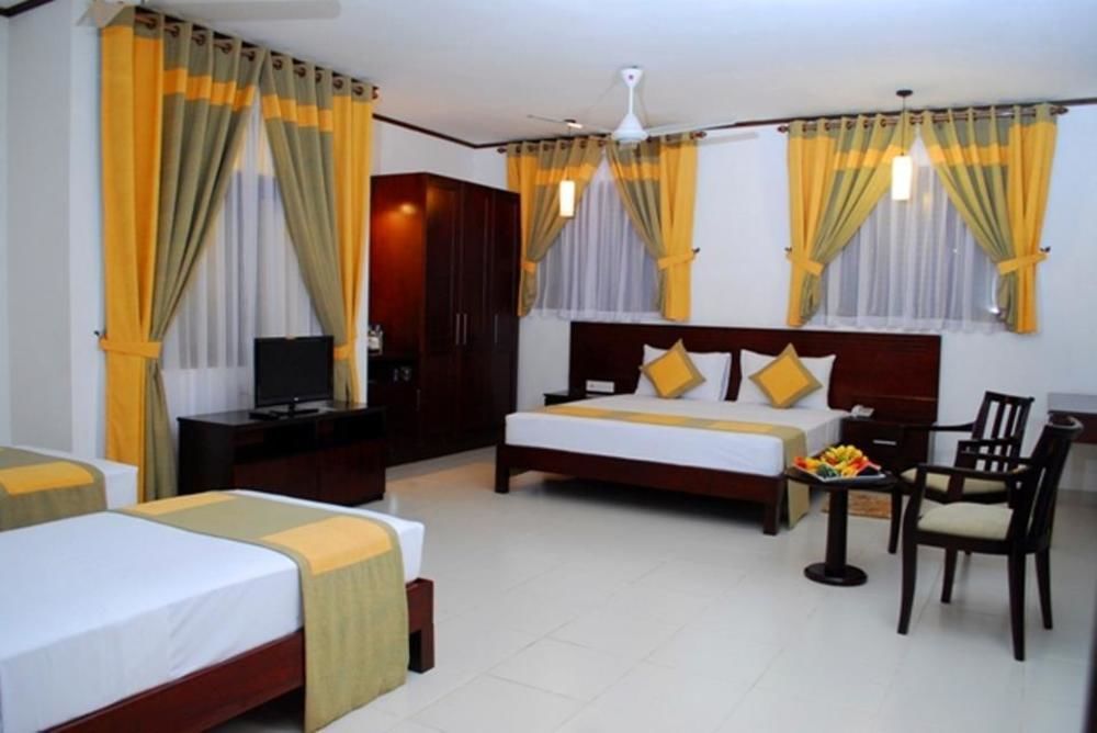 Lavendish Okrin Hotel Kataragama Esterno foto
